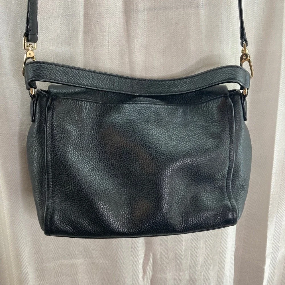 Kate Spade Black Leather Crossbody Bag Gold Hardware‎ Flap Closure